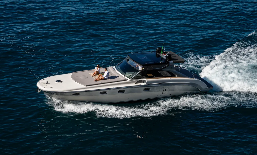 Rent a 16.7m Boat in Maiori