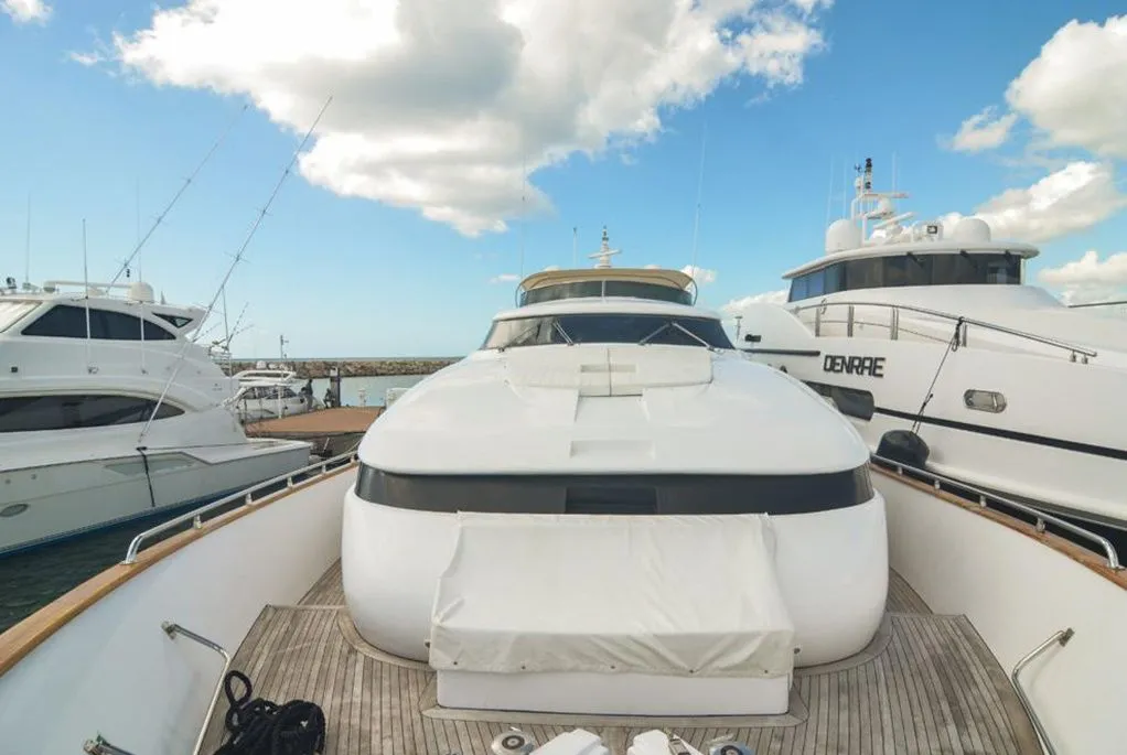 Aveline Charter Boat