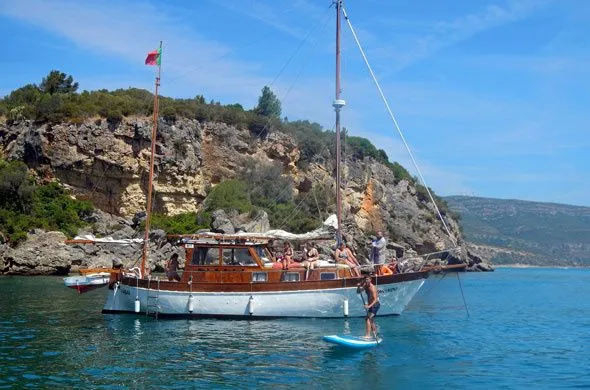 12m Setúbal Sailing Yacht Mallorquina 12 Hire
