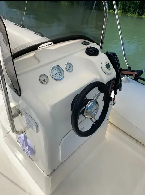RI4 Charter Boat