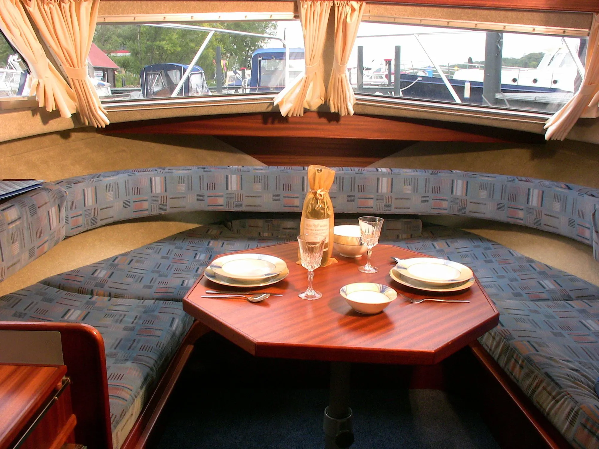 Ammy Charter Boat