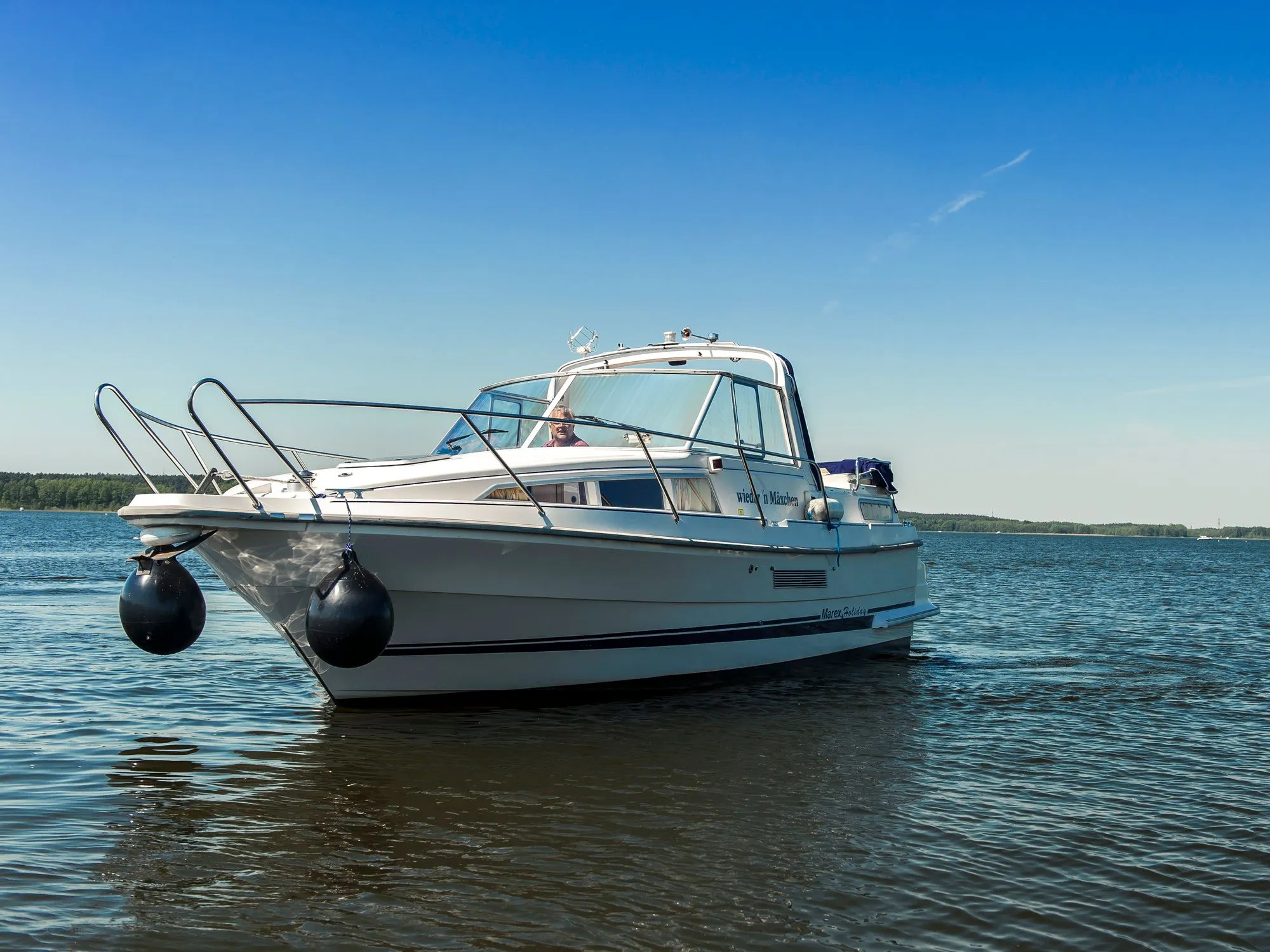 Boot - Charter a 8.95m Boat in Wolfsbruch