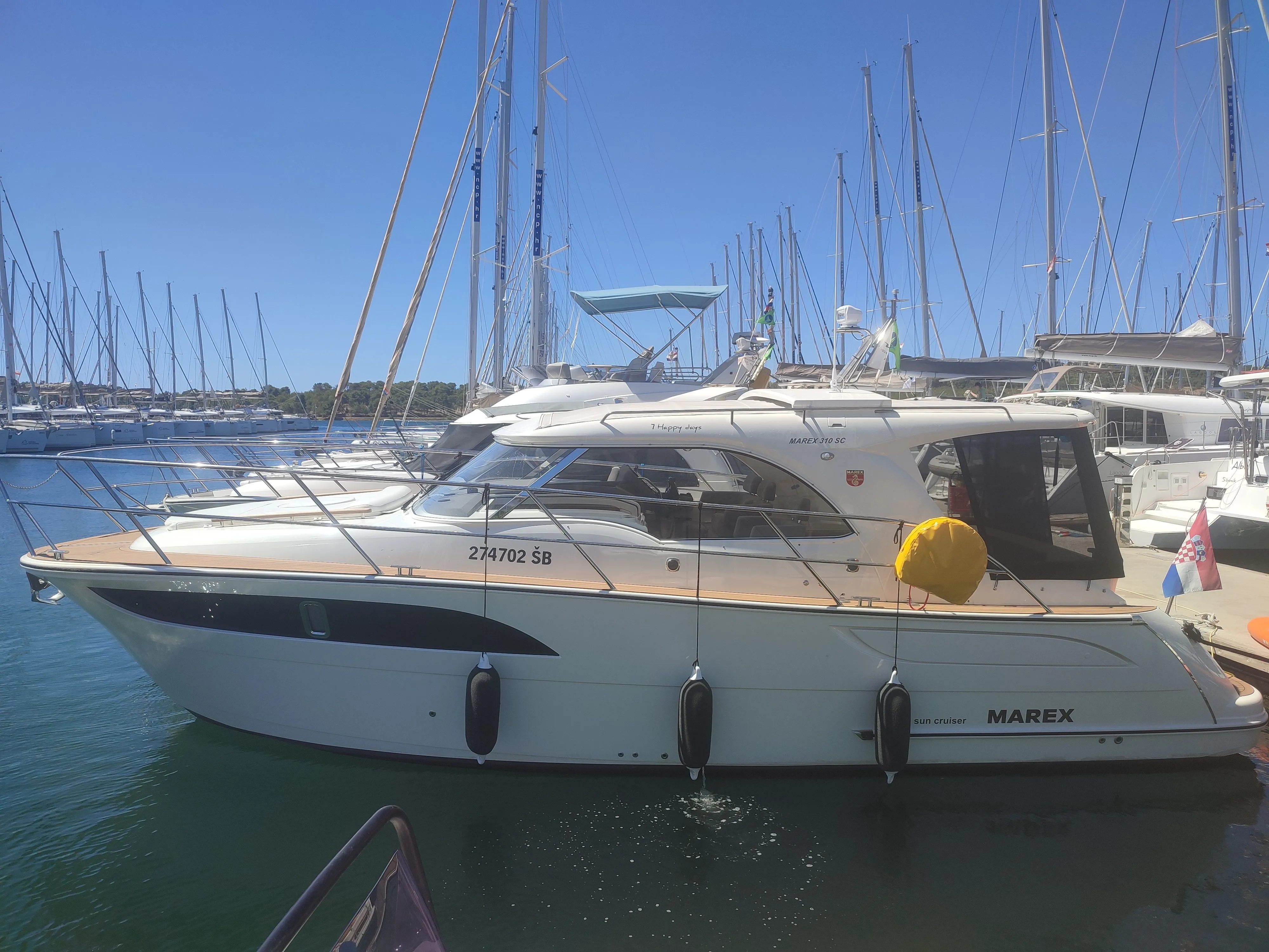 Šibenik Kiralık 9.46m Tekne