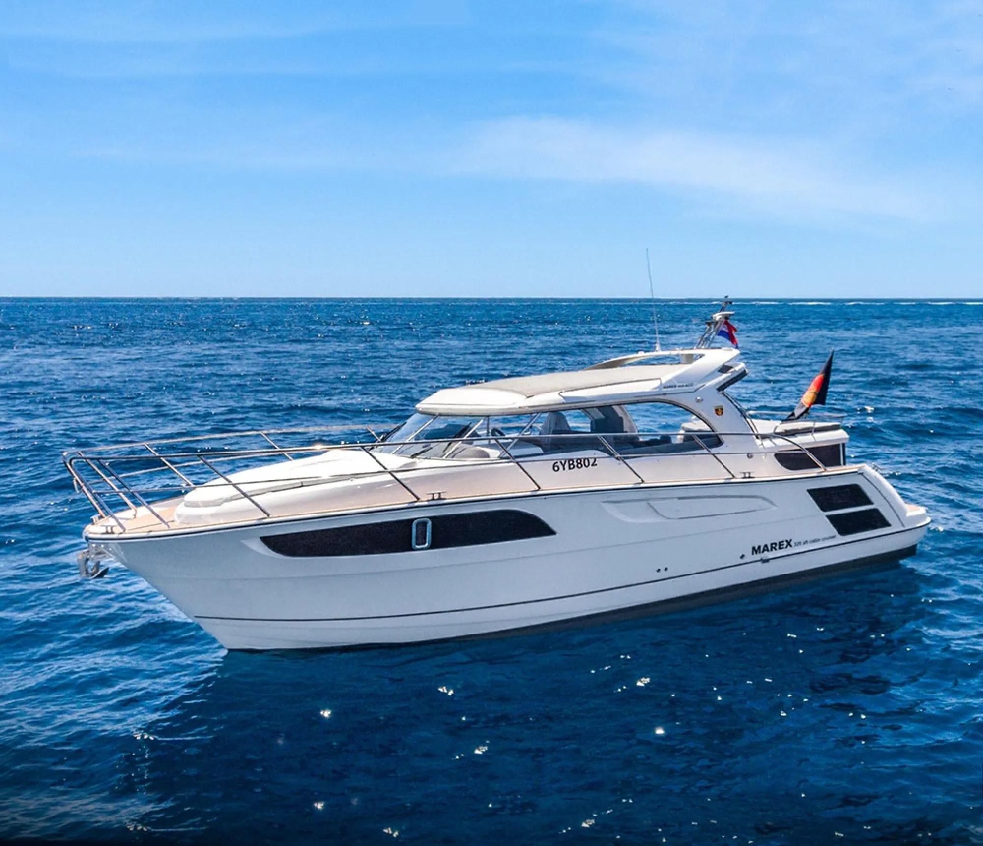 Rent a 9.99m Motor Yacht Marex 320 in Šibenik