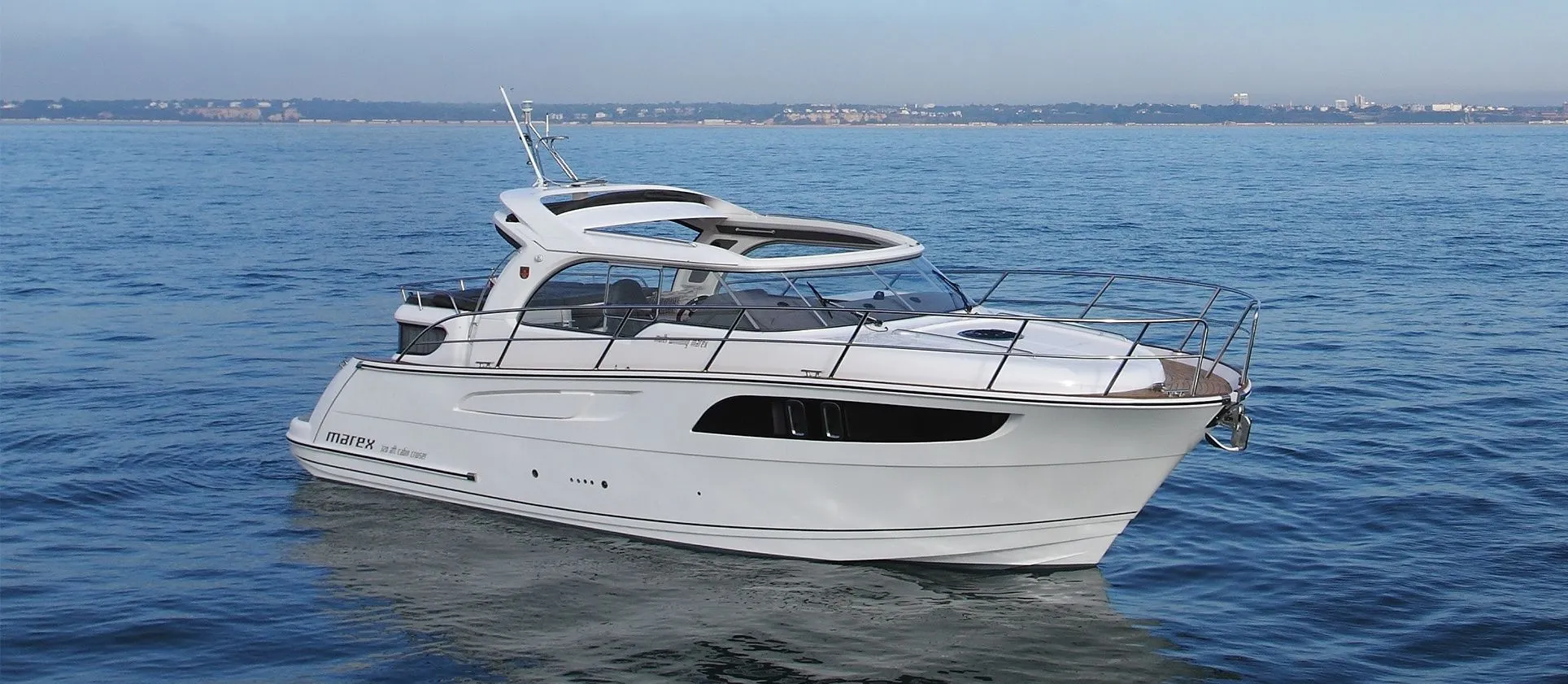 Morski konjic Charter Boat
