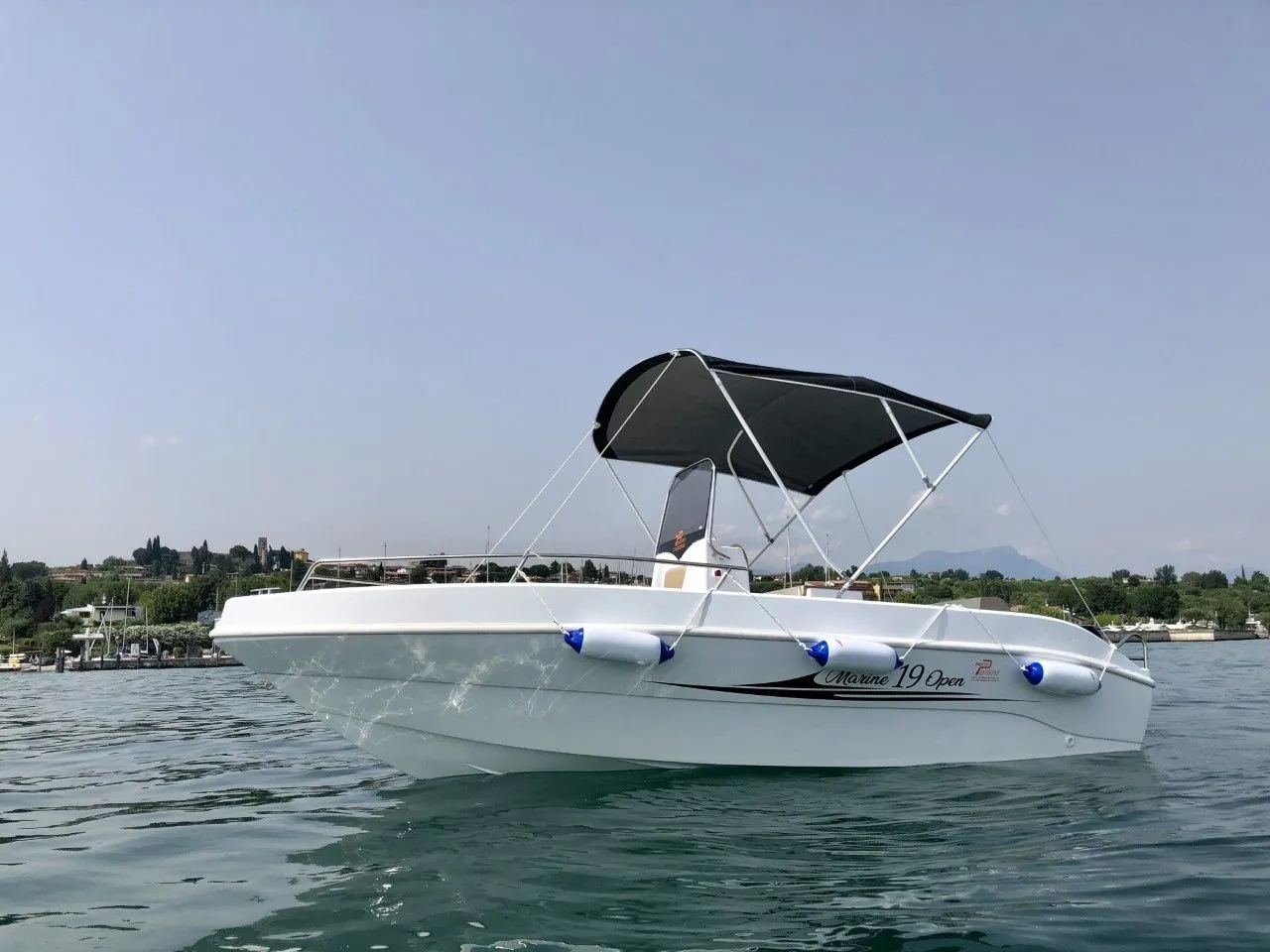 Moniga 5.5m Kiralık Motorlu Tekne Marine 19