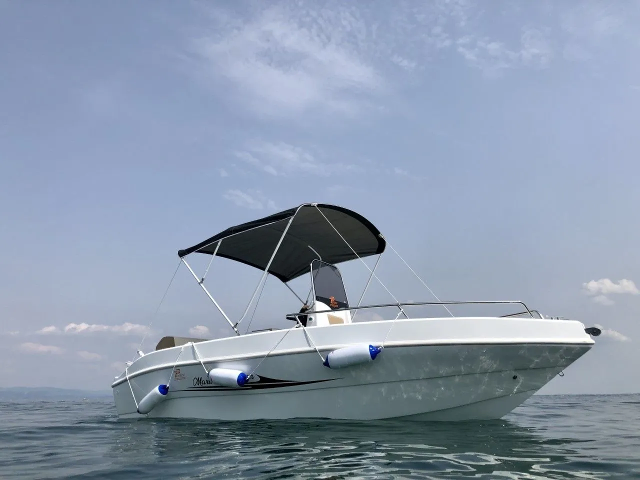 Moniga 5.5m Kiralık Motorlu Tekne Marine 19