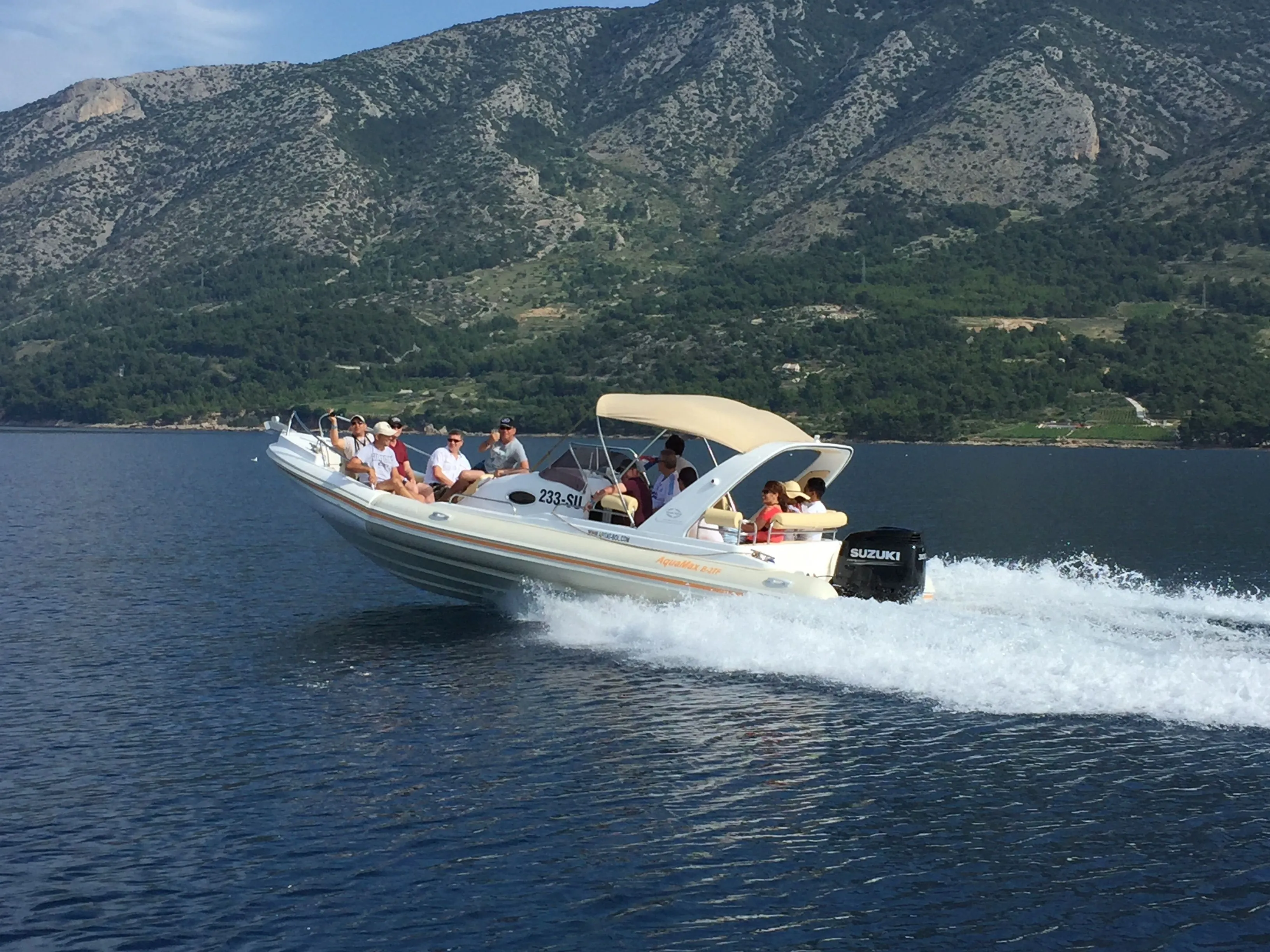 Charter a 8.6m Marine 27 Motor Boat in Bol