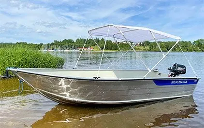 No Name Charter Boat