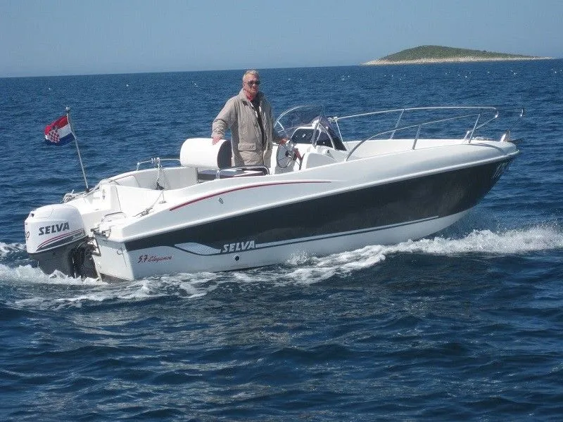 Elegance Neuboot Kiralık Teknesi