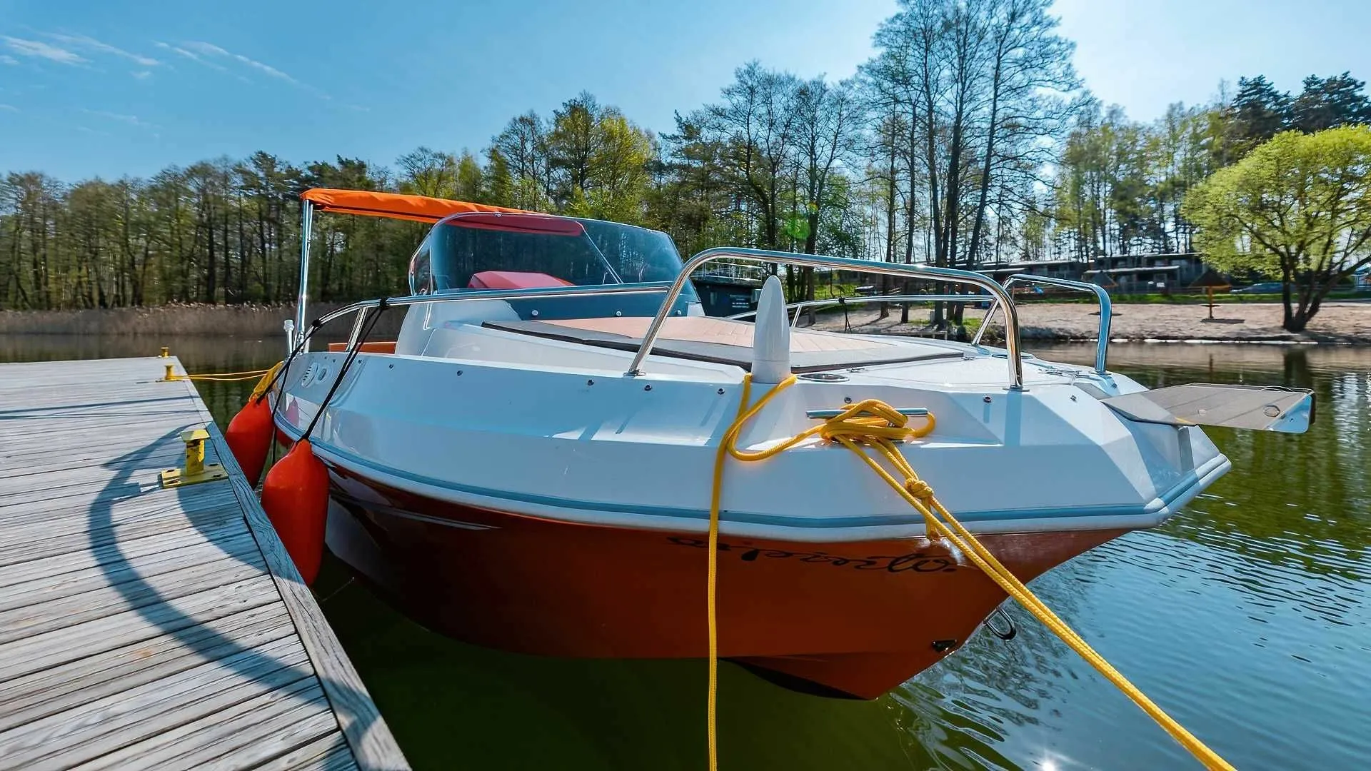Boat - Charter a 5.56m Marine Time 562 Motor Yacht in Wilkasy