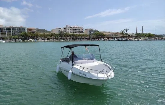 Charter a 5.65m Boat in Alcudia