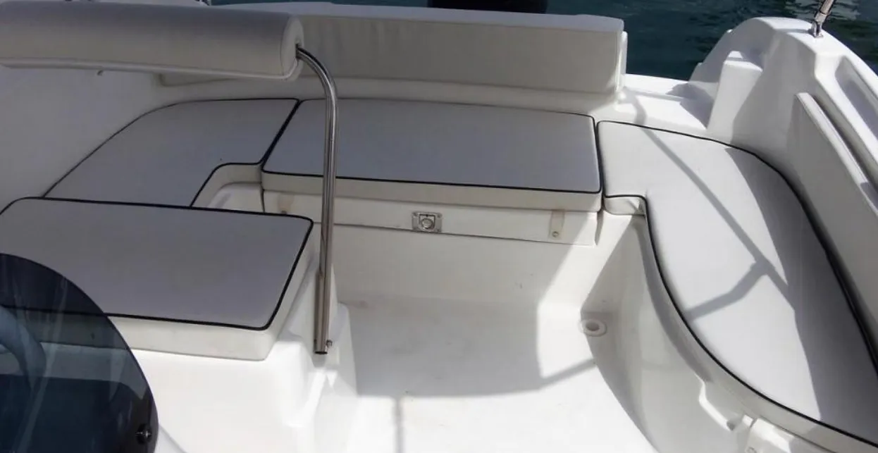No Name Charter Boat
