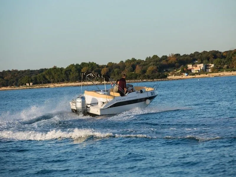 Charter a 7m Marinello 22 Motor Boat in Vrsar