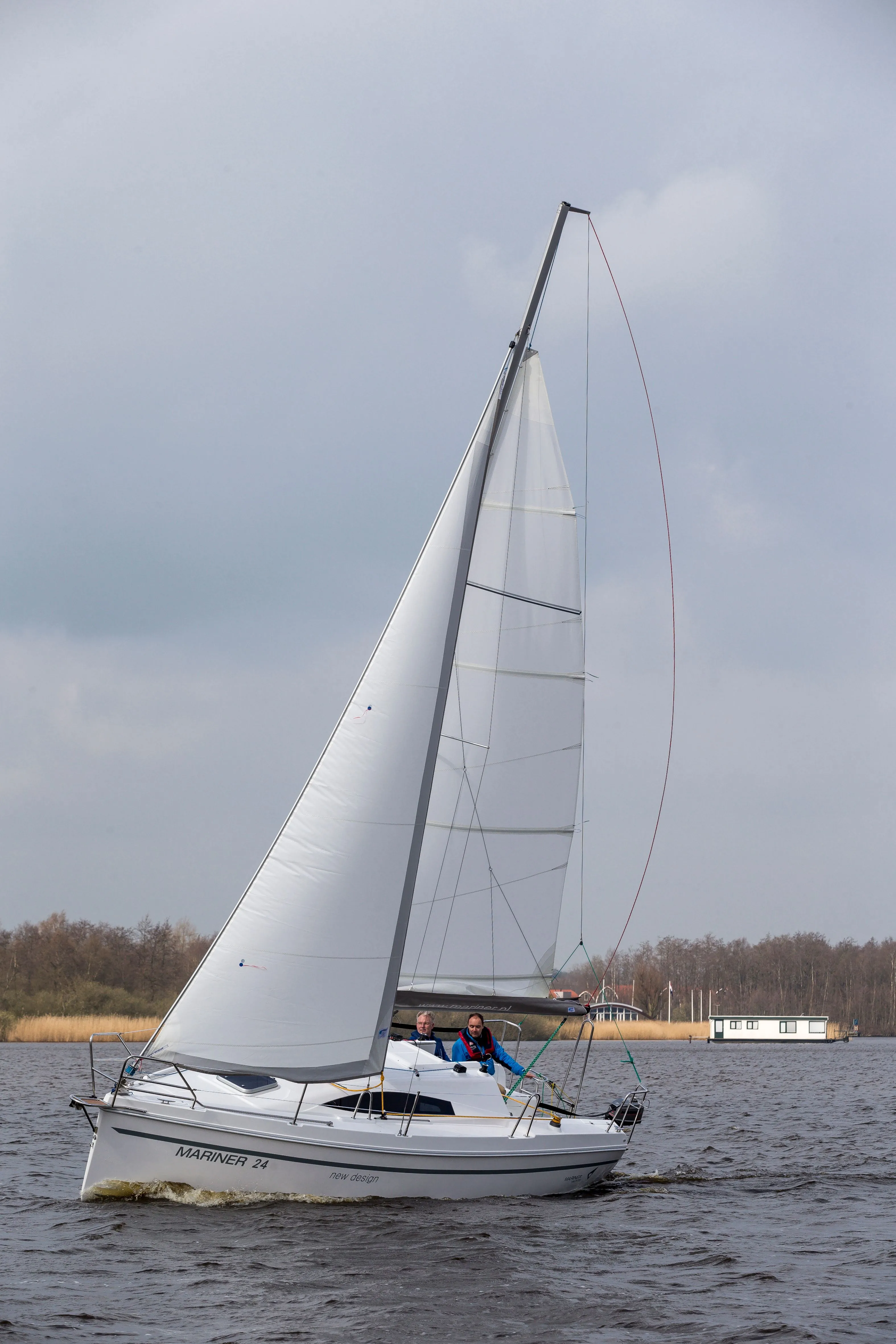 Explore Potsdam on a 7.62m Mariner 24 Sailing Yacht Rental