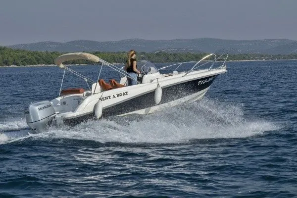 Explore Betina on a 7m Rental Motor Boat
