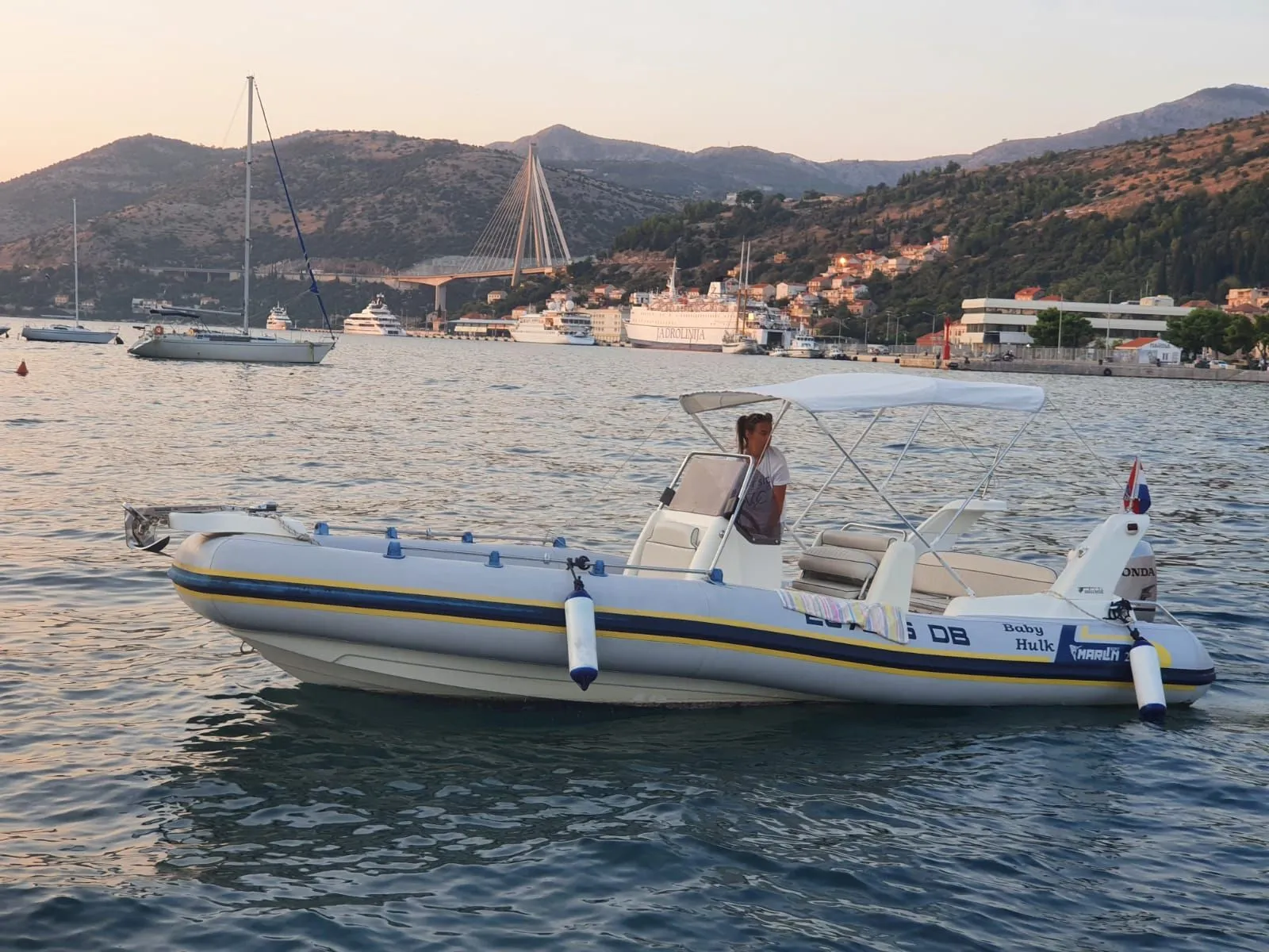 Baby Hulk Charter Boat