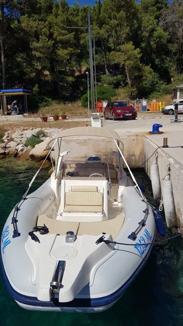 Marlin Charter Boat