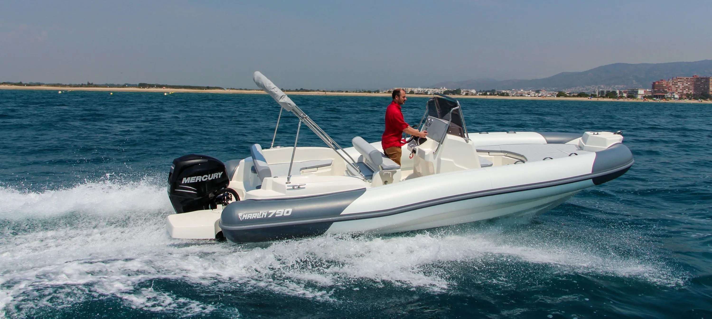 Explore Trogir on a 7.9m Rental Motor Boat