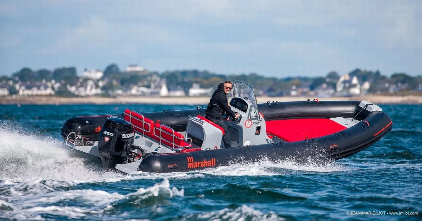 7.8m La Trinite-sur-Mer Motor Boat Hire