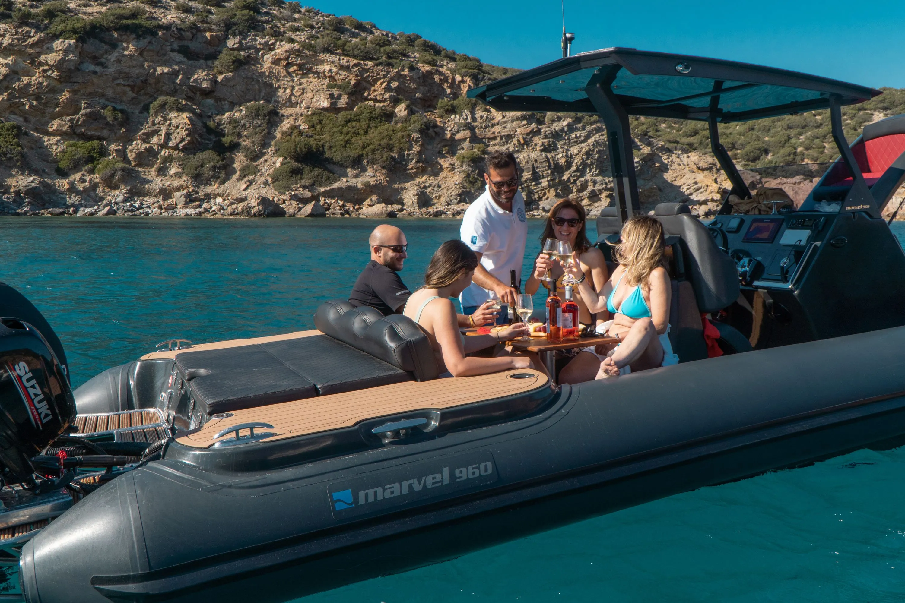 10m Sifnos Motor Boat Hire