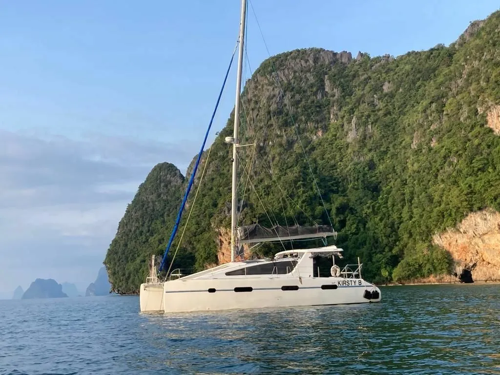 14.3m Chang Wat Phuket Boat Hire