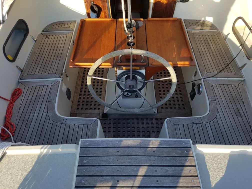 Charter a 9.74m Sailing Yacht Maxi boats 95 in Kamien Pomorski
