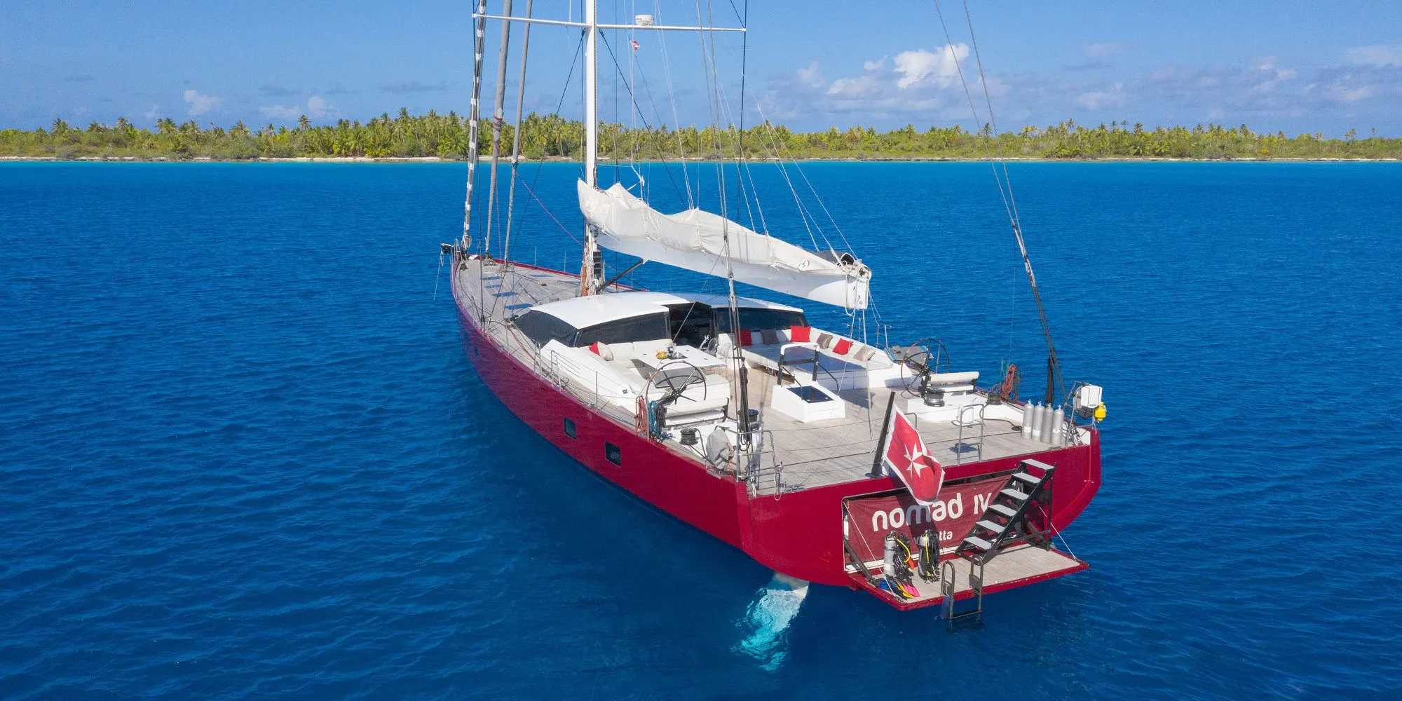 Nomad 4 Charter Boat