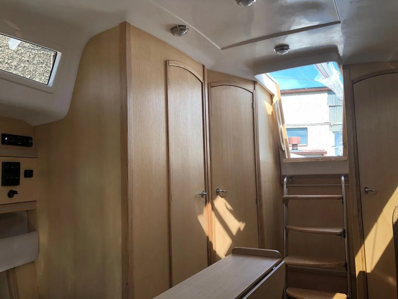 M30 Charter Boat - 5