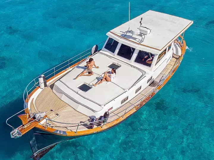 Buccara 1 Charterboot - 3