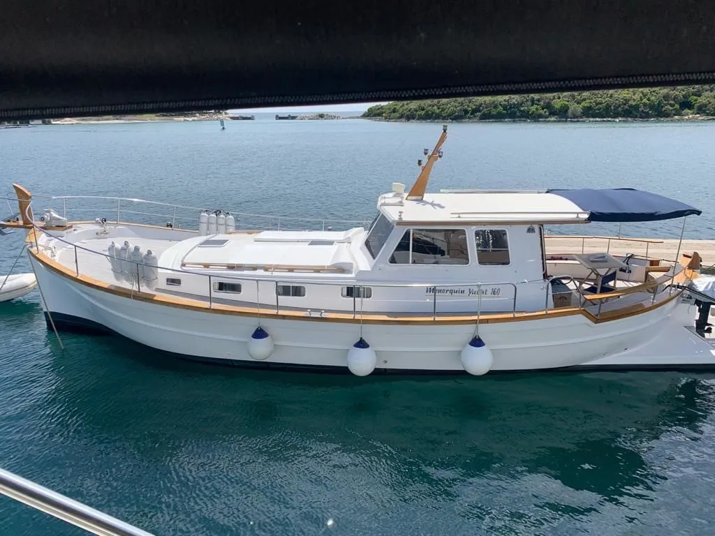 Charter a 16m 2 Cabin Motor Yacht in Vrsar