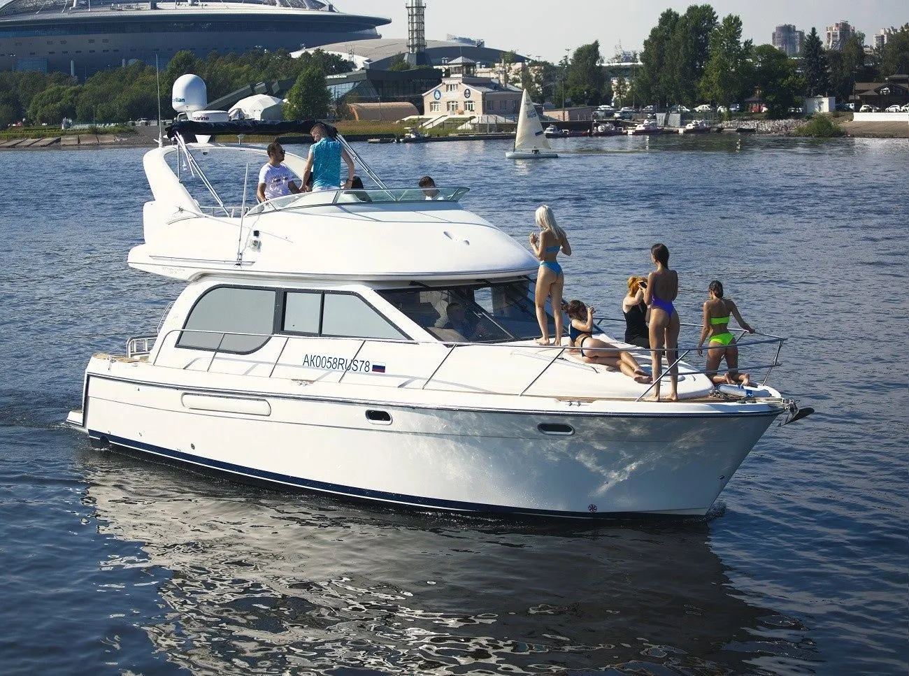 Explore Saint Petersburg on a 11.58m Meridian 381 Motor Yacht Rental