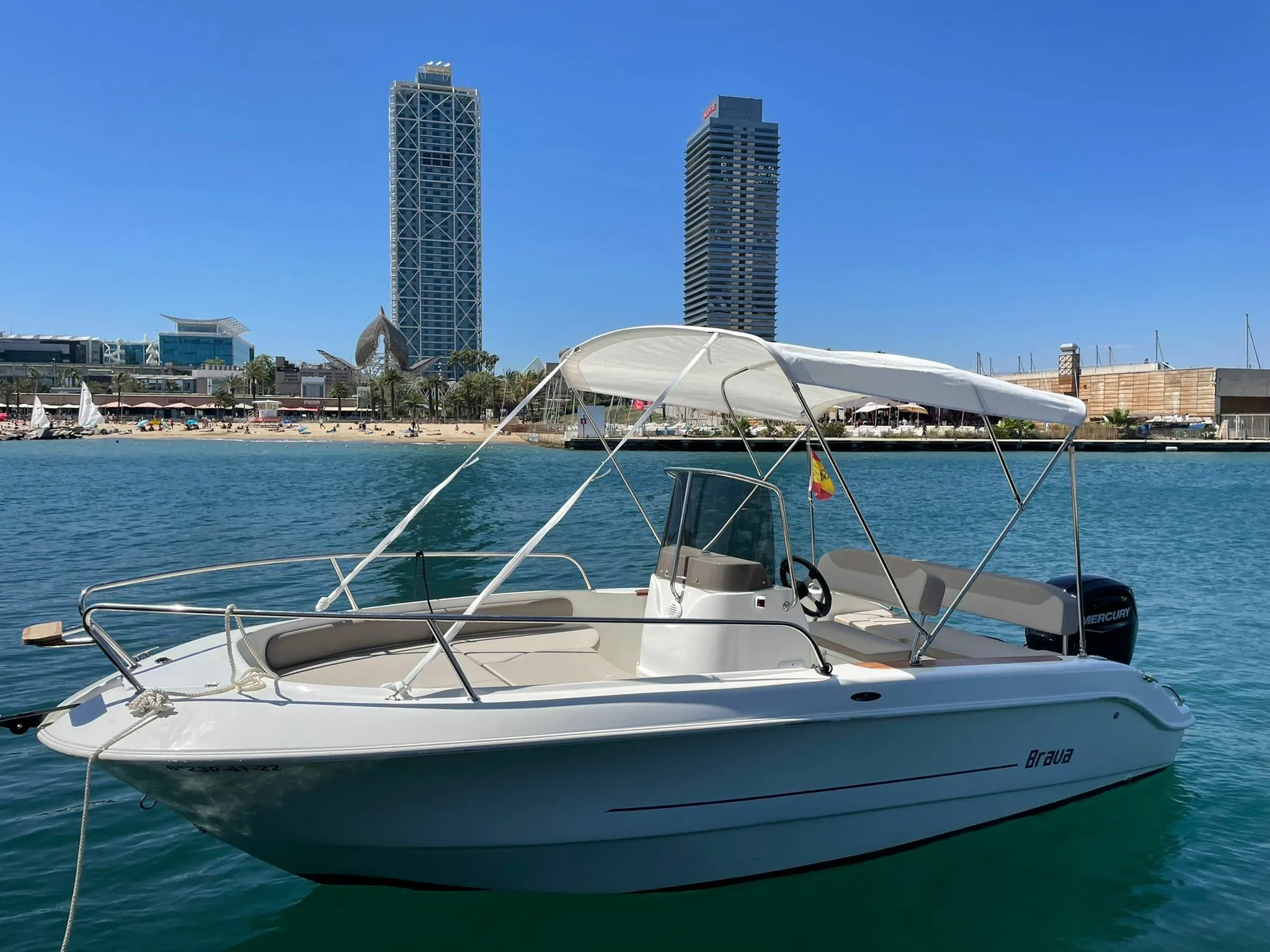 Rent a 5.99m Boat in Barcelona
