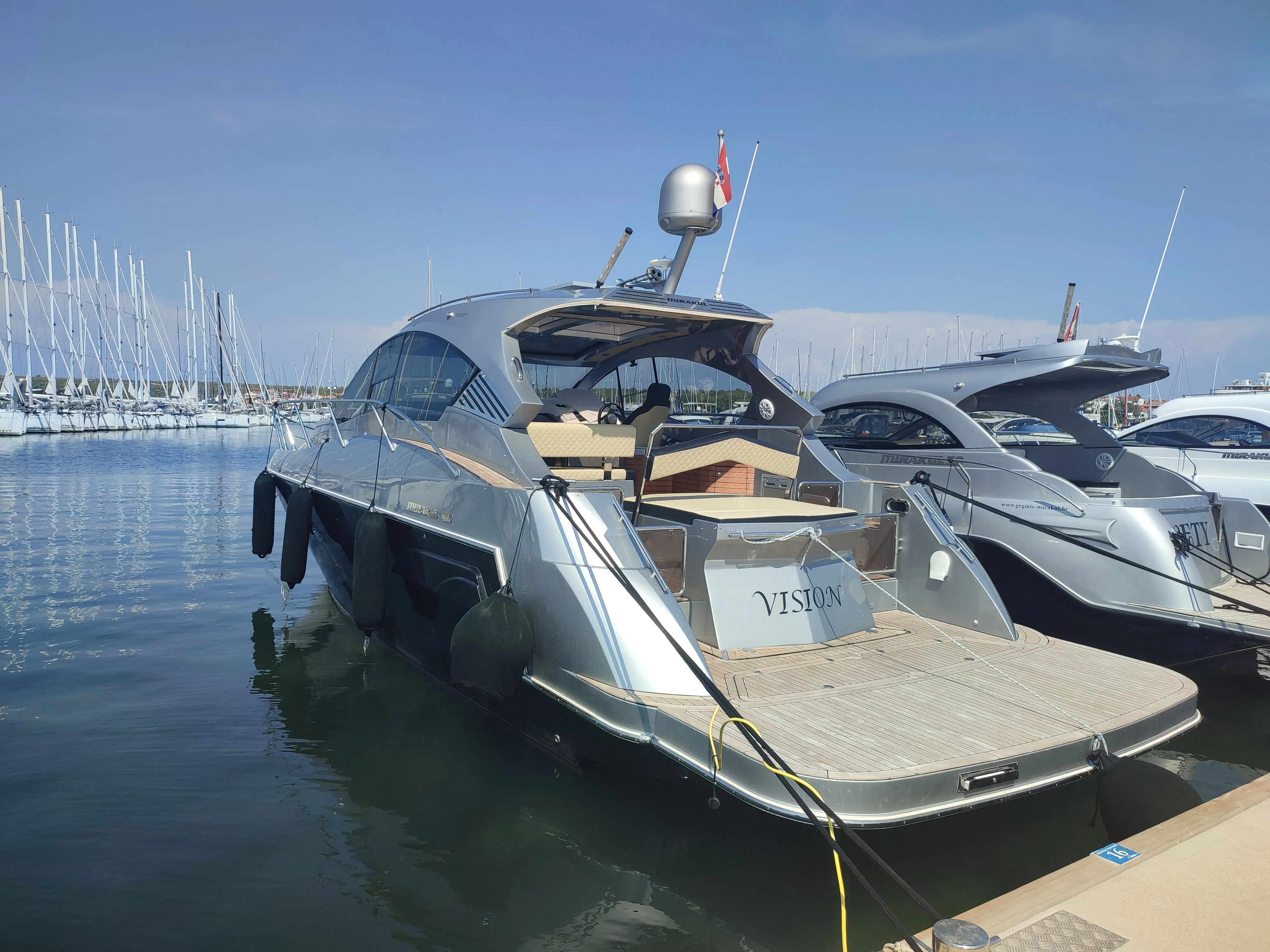 Vision Charter Boat - 4