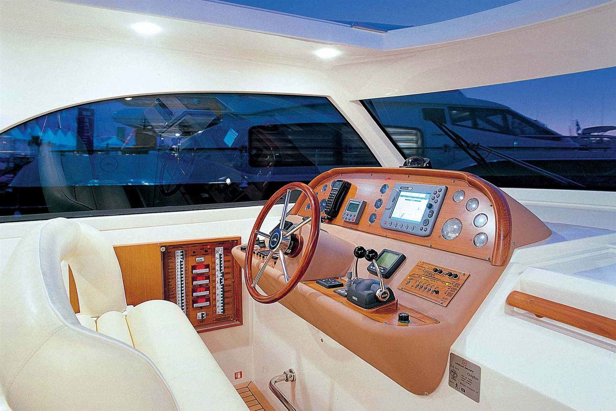 Amelì Charter Boat