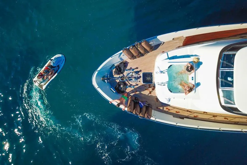 Charter a 24m Mondomarine Navetta 24 Motor Yacht in Frejus