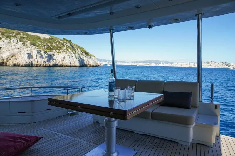 Чартер Vita - 4