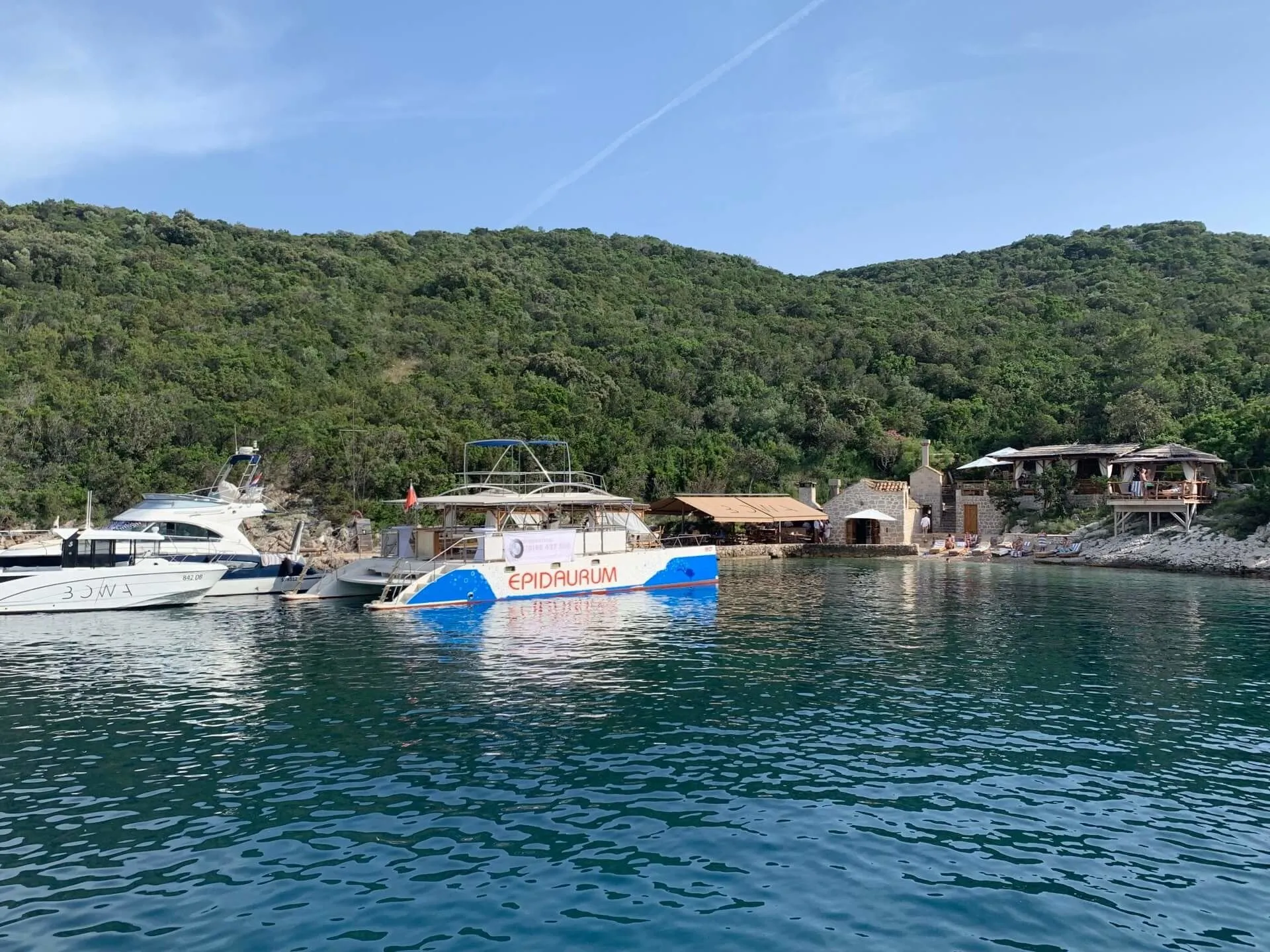 Epidaurum Charter Boat
