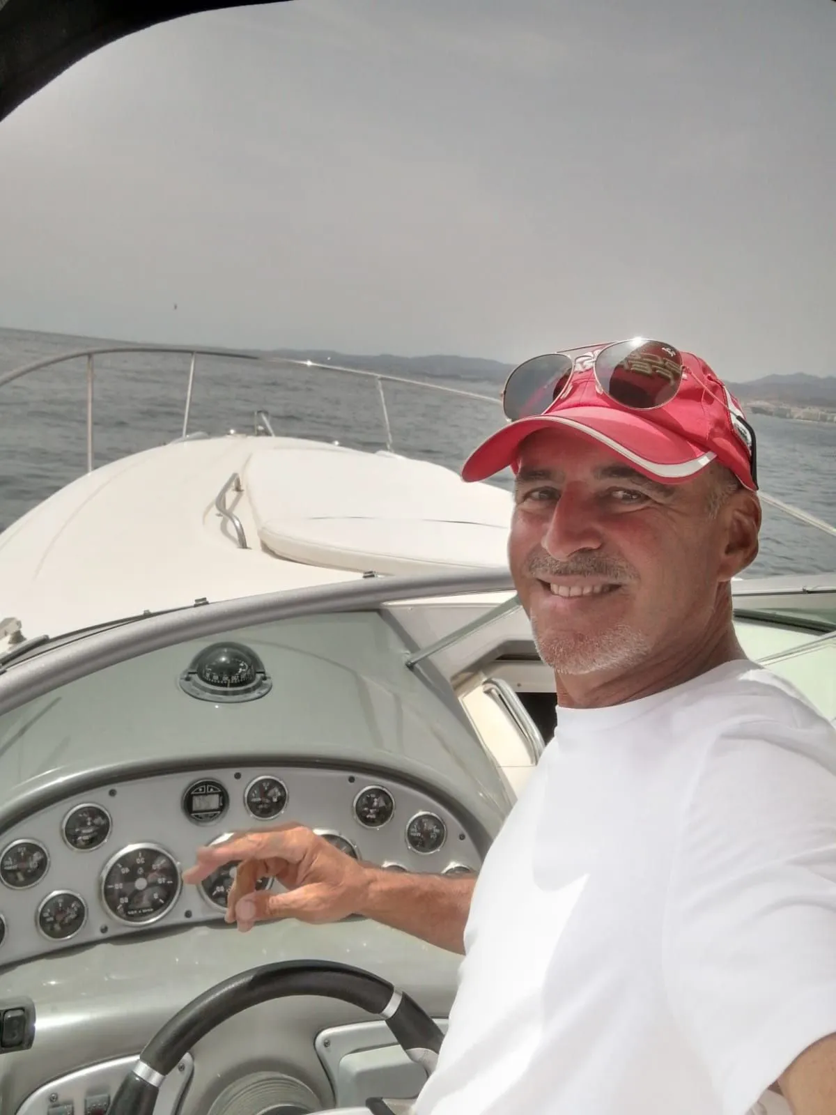 Libertad Charter Boat
