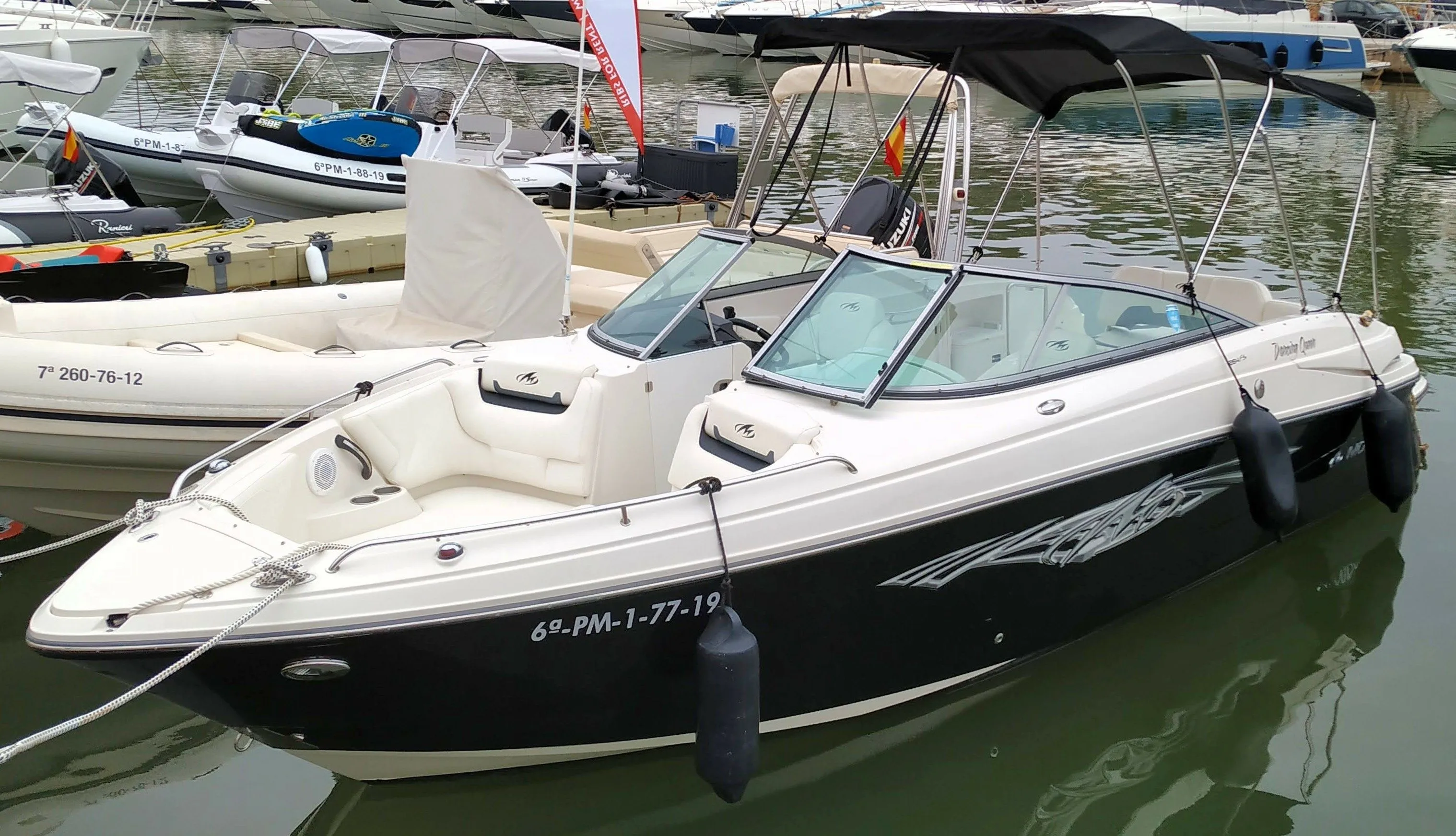8m Cala D'Or Monterey 264 FS Motor Boat Hire