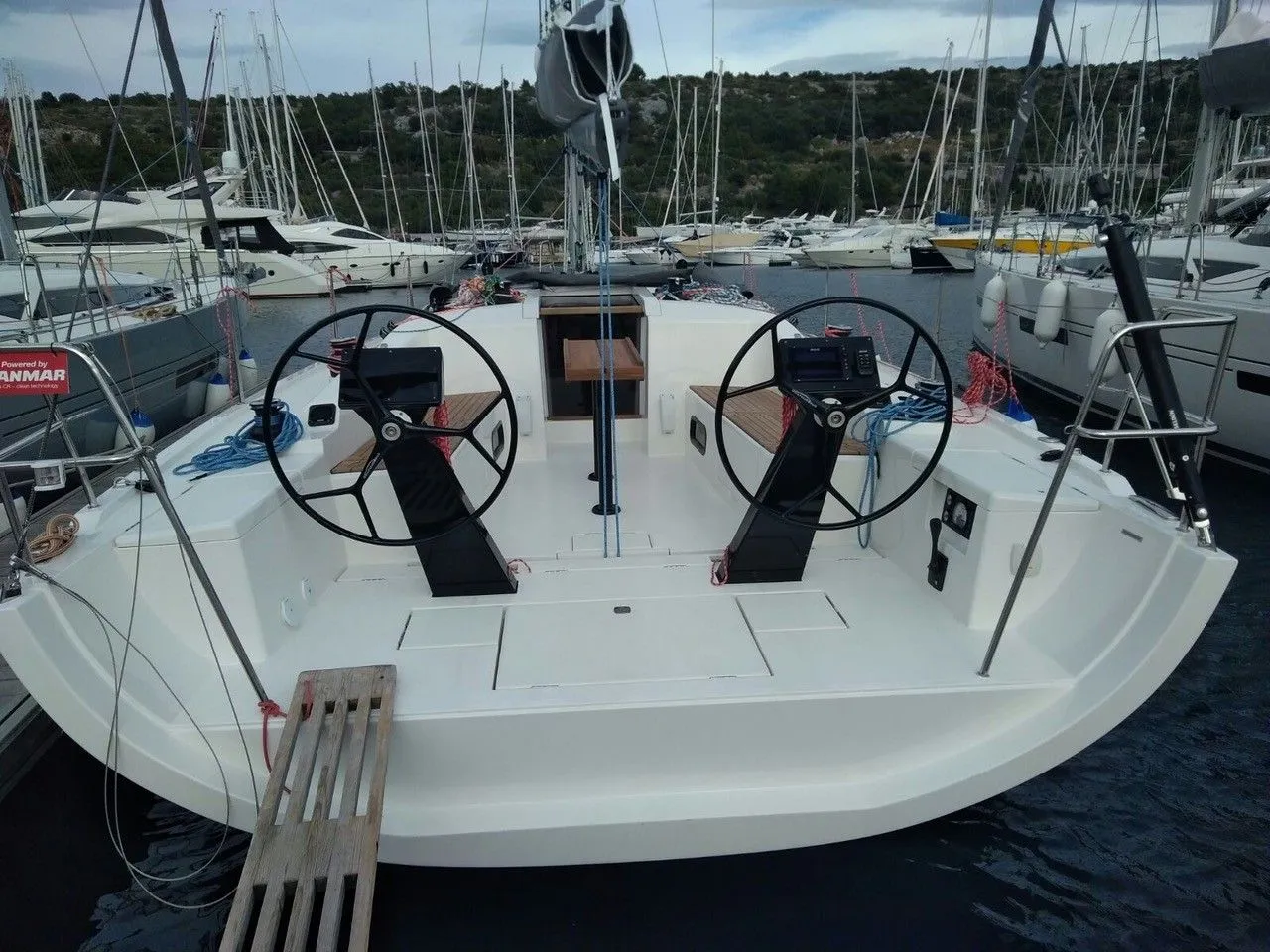 Small more Charter Boat