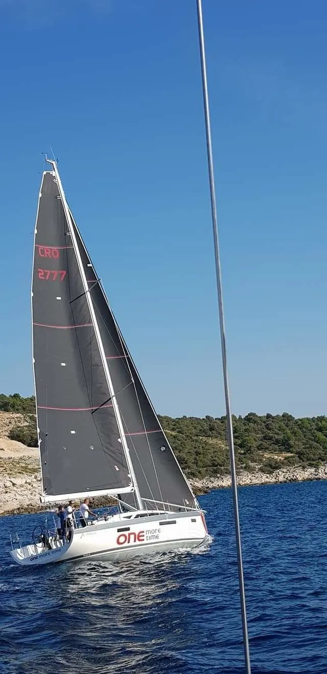 One more time Charterboot - 3