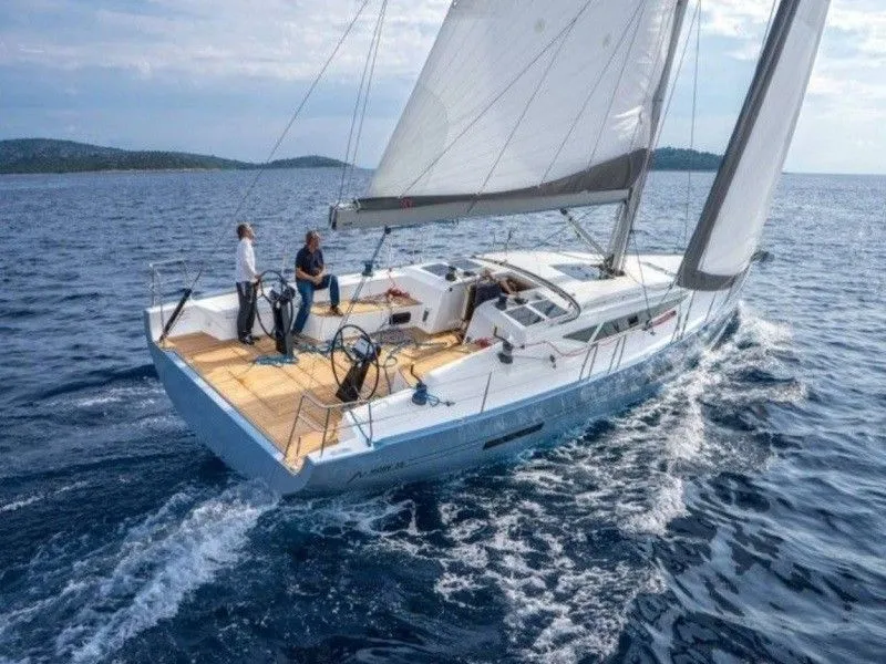 Чартер Nika - 3