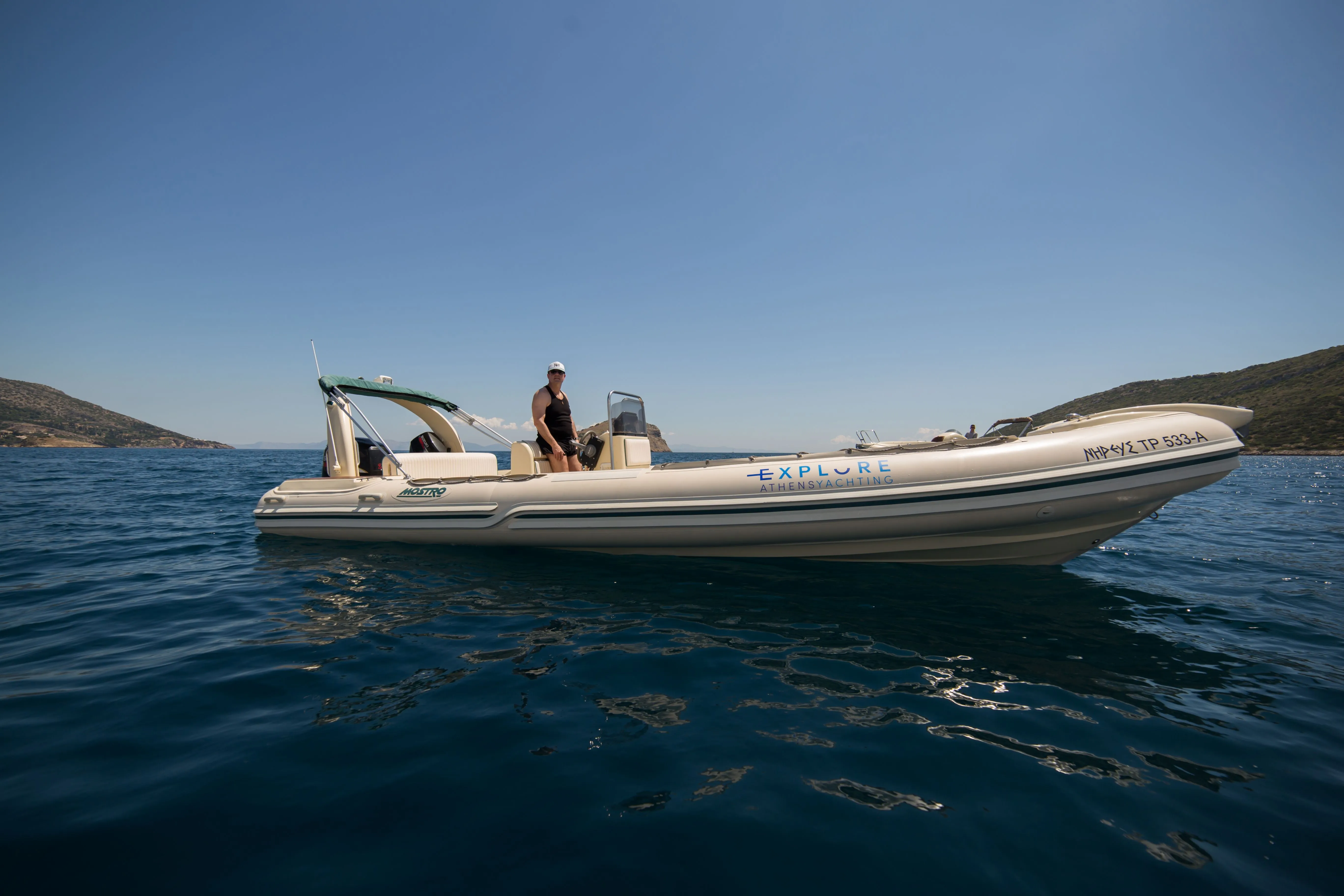 7.8m Lavrion Motor Boat Mostro Corvette 780 Hire