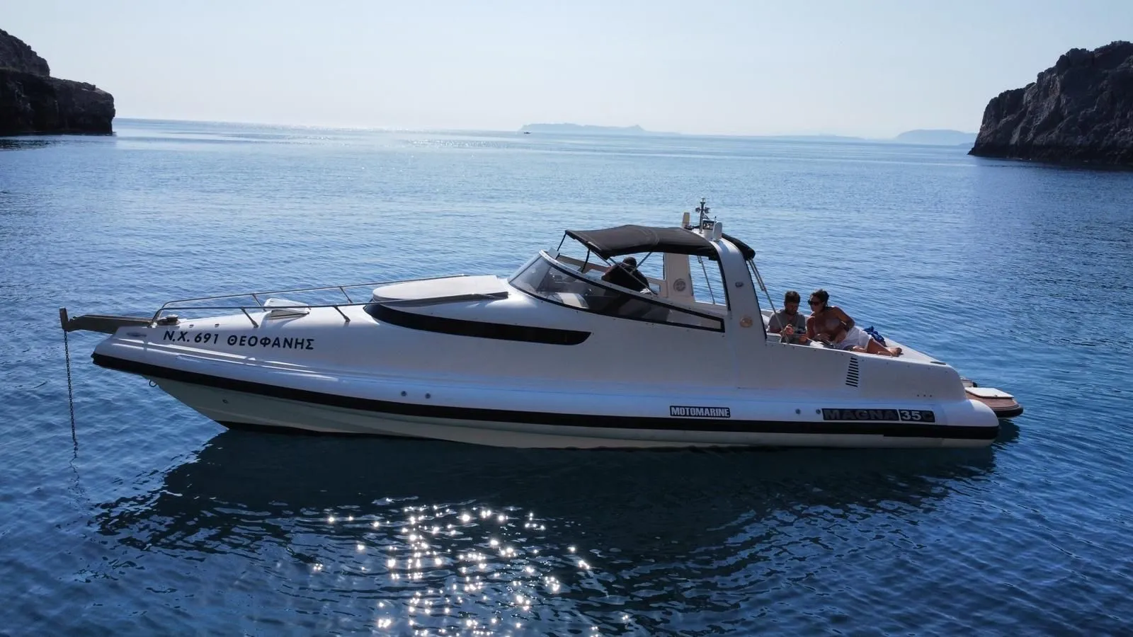 10.8m Kolymvari Motomarine Magna 35C Motor Yacht Hire