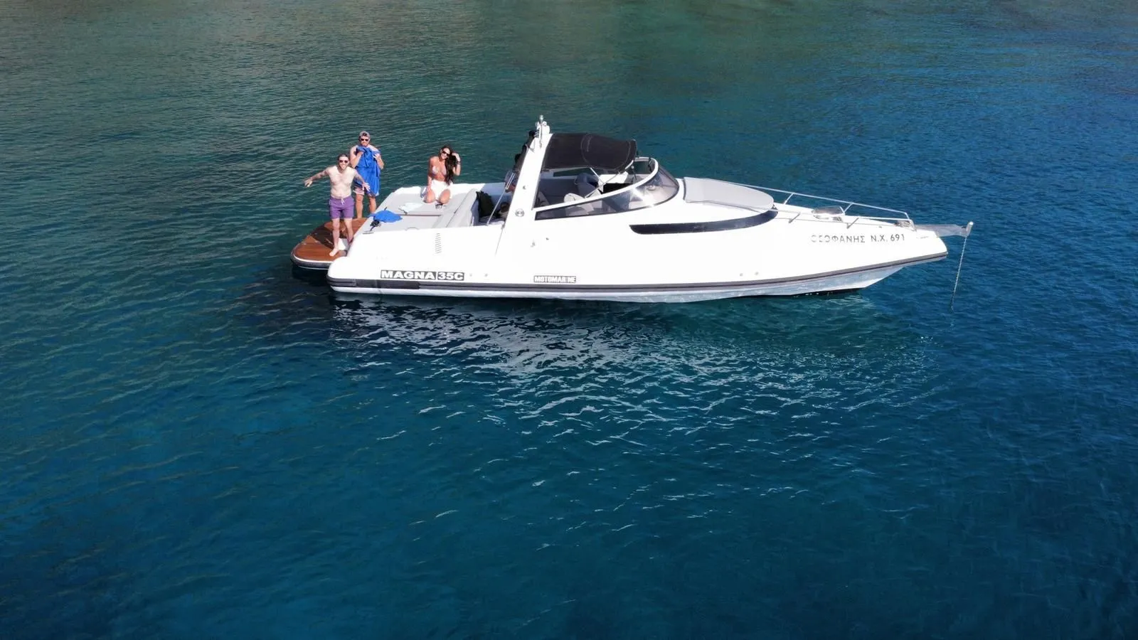 10.8m Kolymvari Motomarine Magna 35C Motor Yacht Hire