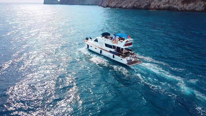 Sahmeran Charter Boat