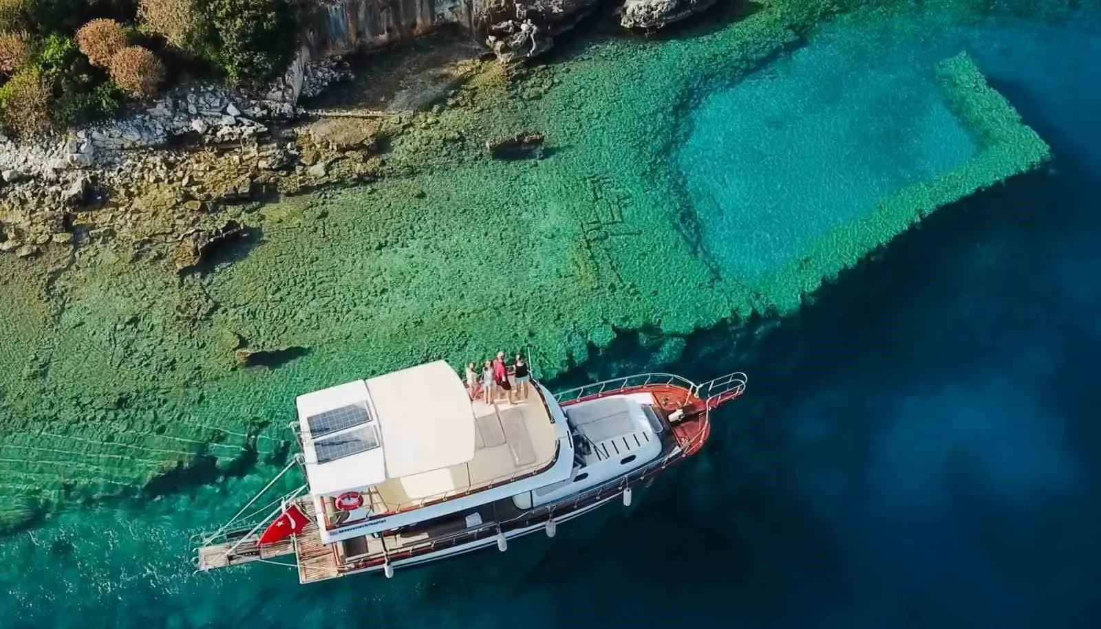 Duman M Charter Boat