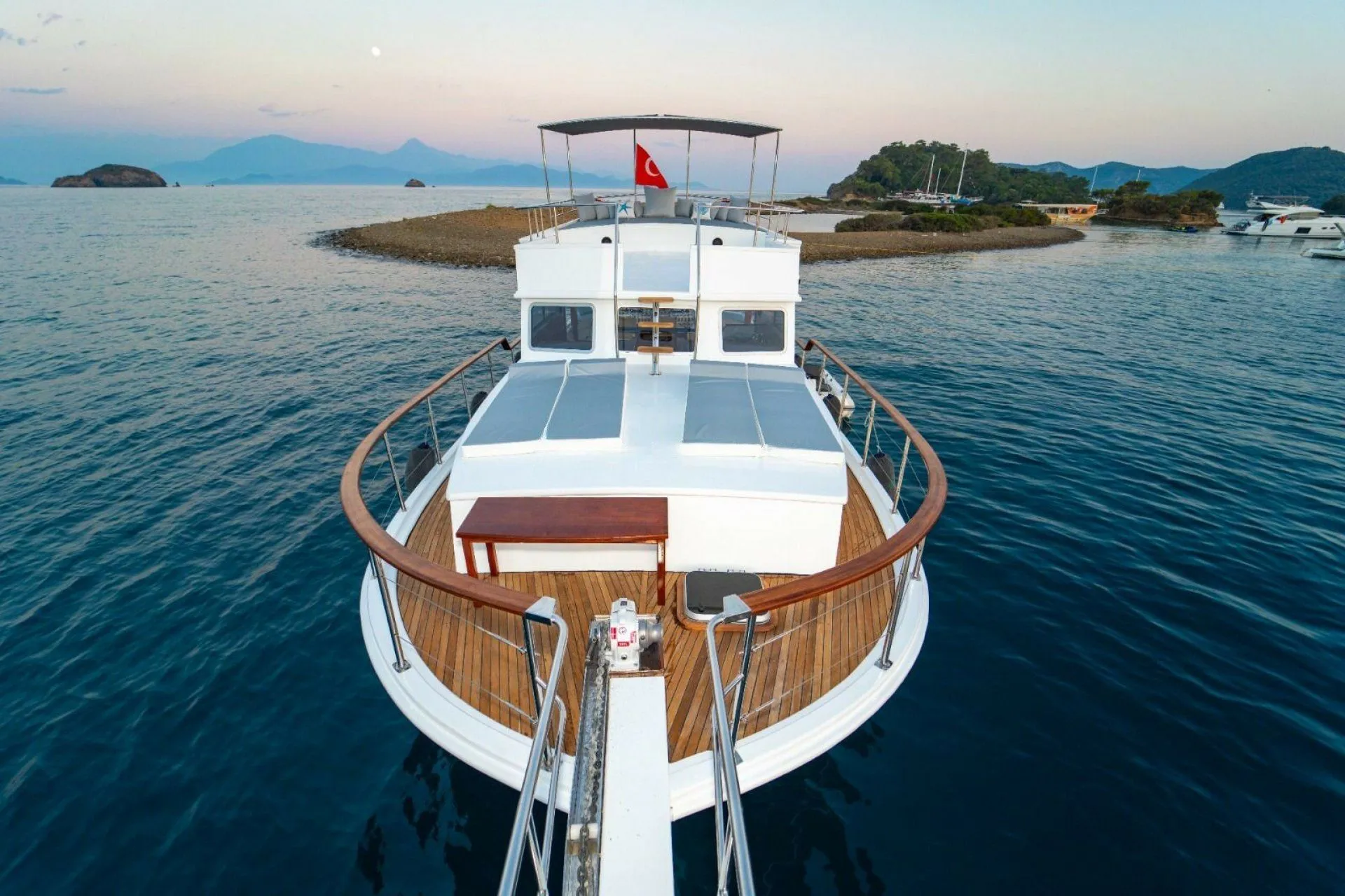 Goldenlight Charterboot - 5