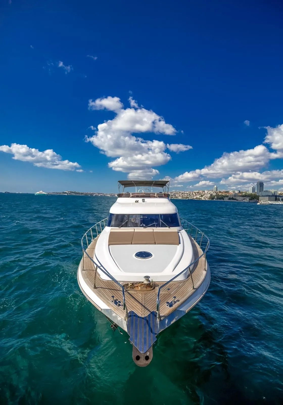 Kaderim 5 Charter Boat